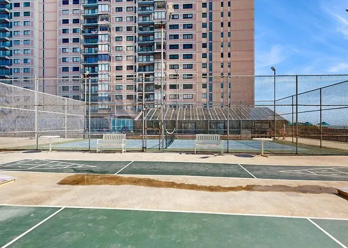 Sunny With Balcony Washer & Dryer Pools Gym Sauna & Ac *