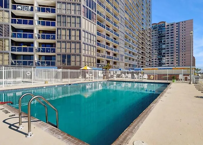Sunny With Balcony Washer & Dryer Pools Gym Sauna & Ac *