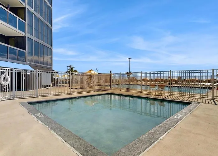 Sunny With Balcony Washer & Dryer Pools Gym Sauna & Ac * Ocean City